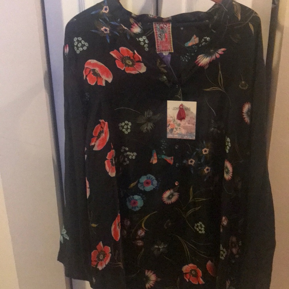 Johnny Was - Bell Sleeve, Embroidered Tunic